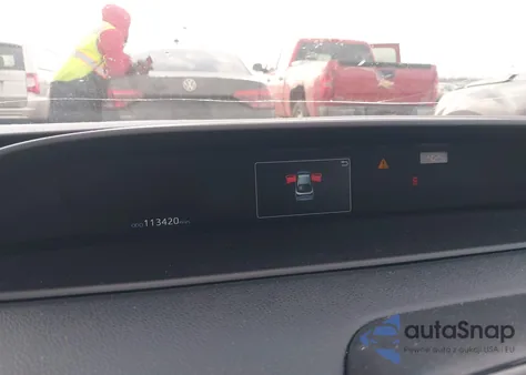 2021 Toyota Prius Xle Awd-E z USA, uszkodzony, nr VIN JTDL9MFU6M3023212